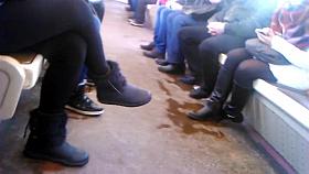 118 legs girls metro