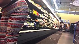 Yoga Pants and THICK asses galore!