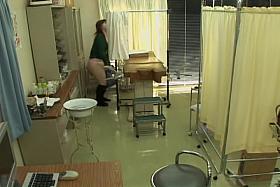 Exquisite curvy Jap babe drilled during her pussy exam