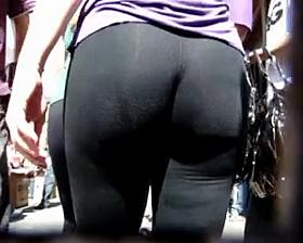 loira delicia lycra socada