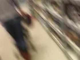 spy sexy mature ass in supermarket romanian