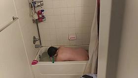 Roommate Takes A Bath