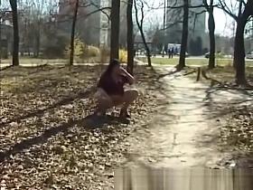 beautie teen peeing in public