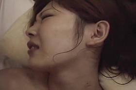 Jap hottie sucks and fucks in hidden cam massage clip