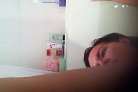 Voyeur caught her playing with her clit