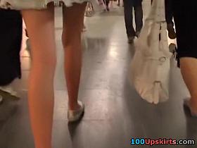 Upskirt hunt on a market