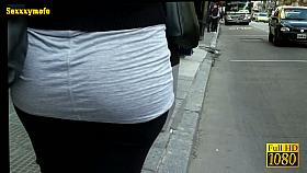 Street perv with a candid cam follows a hot booty