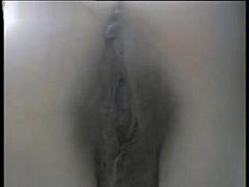 Mamie Russe au toilette 3 by Clessemperor