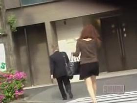 Stunning teen sweetie getting easily tricked by some crafty sharking chap