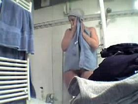 Big Natural Boobs Brunete Tit Shower