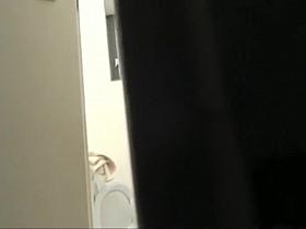 Mom washes her pussy thoroughly