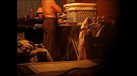 tia colocando a calcinha!!!