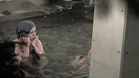 Naked dolls with hot oriental charms in the cool pool nri054 00