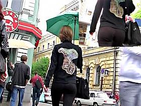 Girl&rsquo;s short short petticoat looks turning on