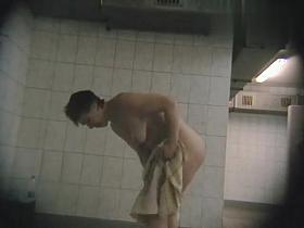 Hidden Camera Video. Dressing Room N 425