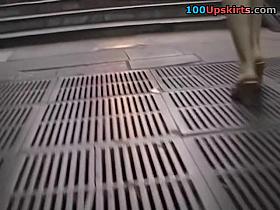 Bushy hawt babe in mini