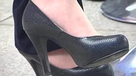 Candid Asian Black Pumps and Nylons Late Shoeplay feet