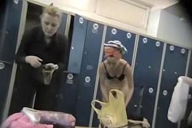 Hot pantieless amateur in black bra on hidden camera
