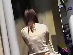 Natural sharking action with happy-go-lucky whore being easily tricked