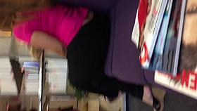 Sexy Filipina Mom with a fat pussy part 2