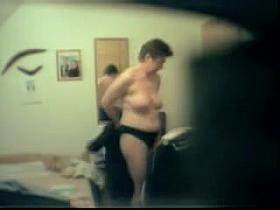 Mature wife in black panty on the solo spy cam video