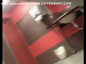 Secretly watching a college girl pee