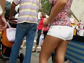 Creeping behind two sexy teenage butts