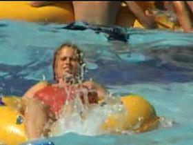 Spy cam of our kinky hunter is working on the beach