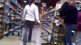 cameltoe at grocery store