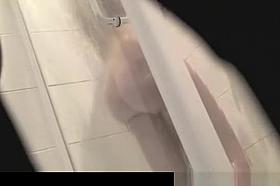 House wife`s perfect body caught