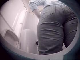 Short hair chubby woman peeing