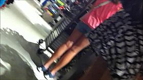 College Girls at The Mall!!!