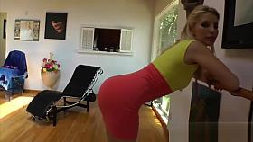 Hot Classy Blonde Shows Her Booty