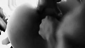 Teen babe gives blowjob and gets hammerd