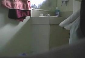 spycam redhead bath