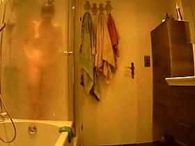 Hairy beauty spied in the shower