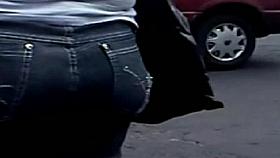 She wears a gray jeans