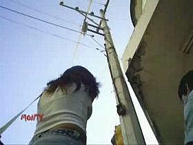 Upskirt porno of a fit brunette with slender legs and an amazing ass