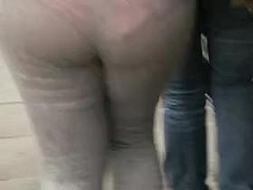 gordis en leg transparente