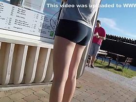 Cameltoe ready for licking