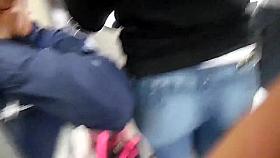 Cilito Coqueton en el metro