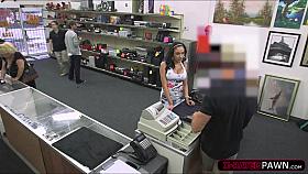 Big tits Latina woman gets in trouble selling phones ends up fucked