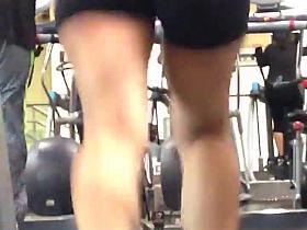 Latina thigh gap vid 1