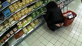 Excellent lace thong available (I really like thongs!)