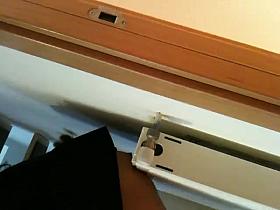 Mi mujer recibiendo a un amigo