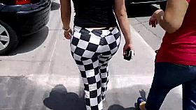 SDRUWS2 - BIG BUT AND BLACK THONG ON CHEQUERED PANTS