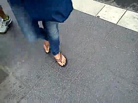 Public Feet 4