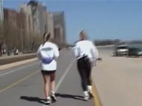 Candid voyouer scenes of the sporty chicks butt cheeks 01zk