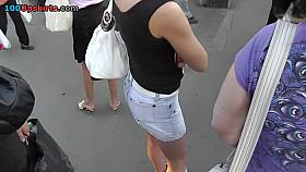 The stretched legs up petticoat with belt