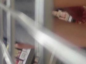 Supermarket upskirtthong